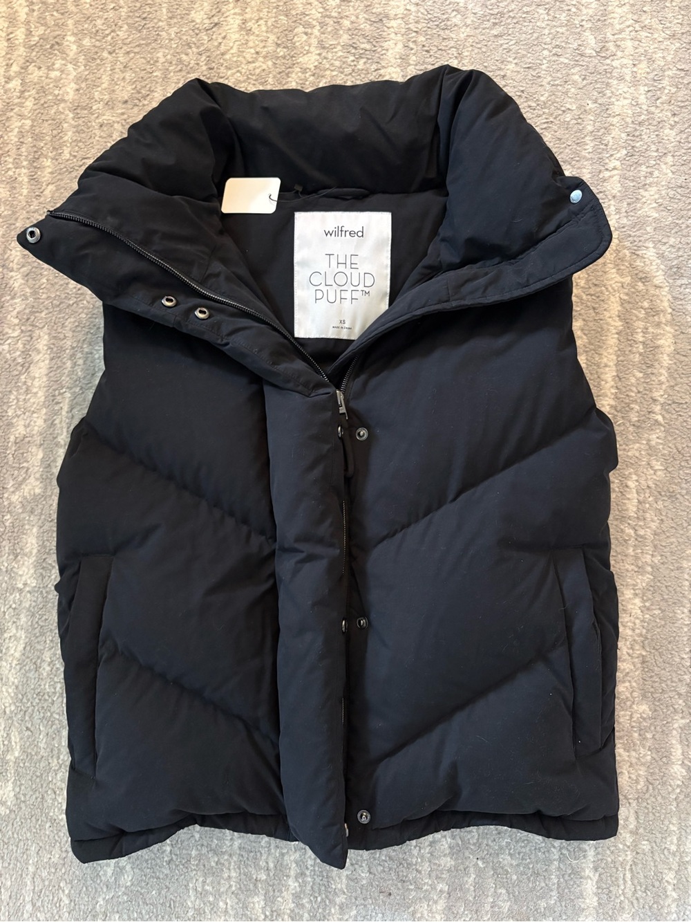Wilfred Aritzia the cloud puff vest